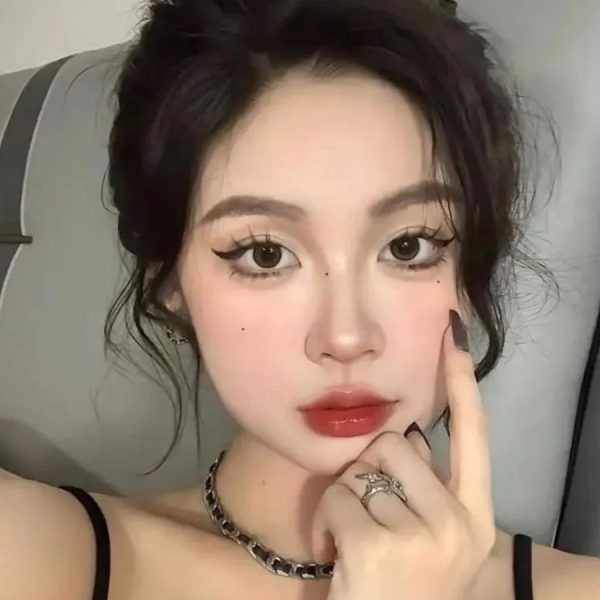 Son Dưỡng YSL Yves Saint Laurent Loveshine Lip Oil Stick 122 Caramel Swirl - Hình ảnh 3