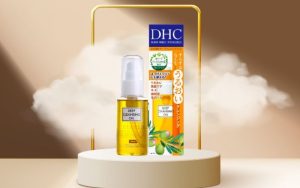 cách tẩy trang son môi lì bằng dầu tẩy trang DHC
