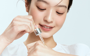 serum hay kem dưỡng
