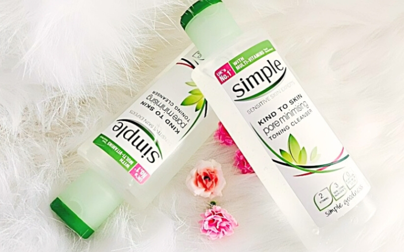 toner simple da dẻ mịn màng